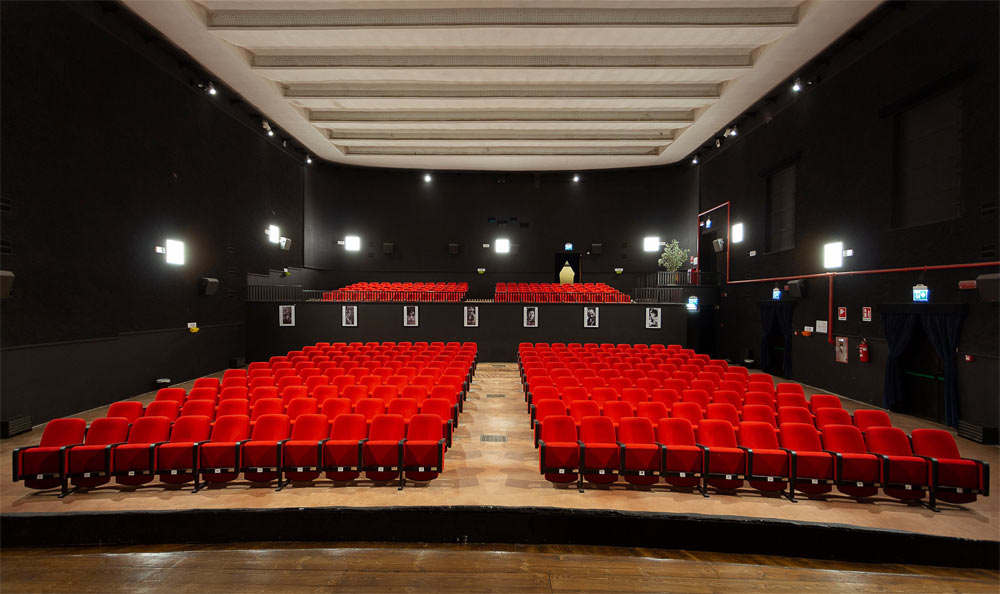 Cinema Lux Busca (CN)